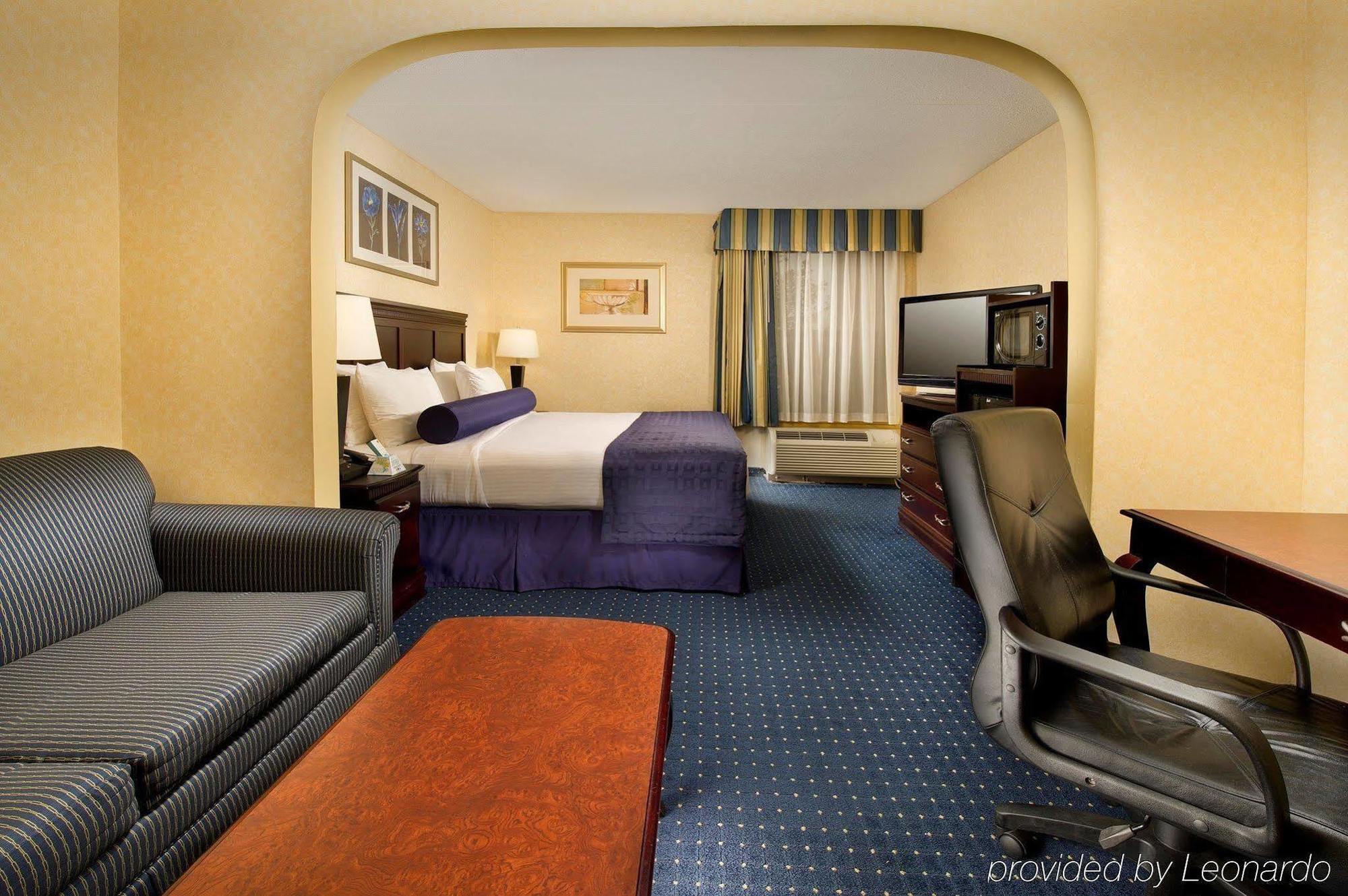 Best Western Historic Frederick Room photo